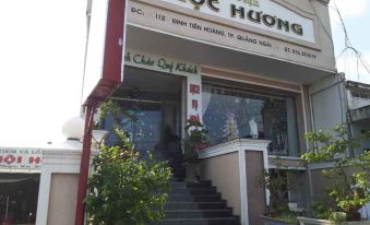 Ngoc Huong Hotel