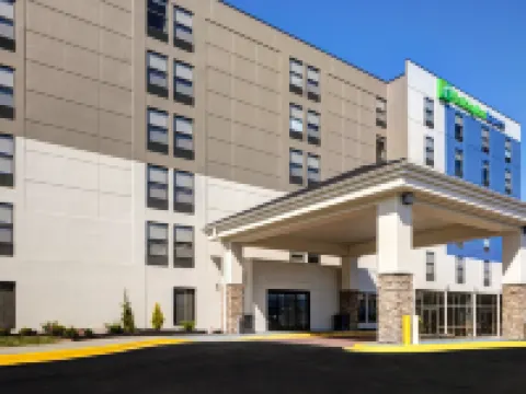 Holiday Inn Express & Suites CENTRAL OMAHA by IHG Hotels in Douglas County