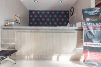 RedDoorz @ Komplek Pontianak Mall Hotels in Darat Sekip