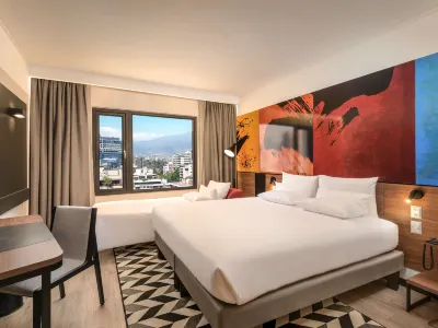 Novotel Santiago Providencia Hotels near Museo Historico Carabineros de Chile