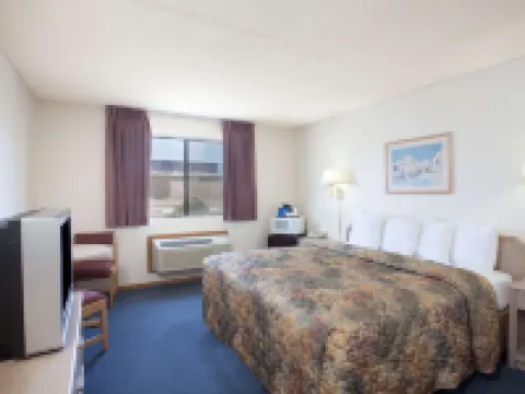 Super 8 by Wyndham Yuma Hotels in Yuma