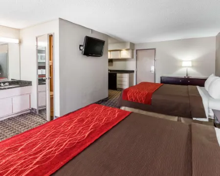 Wingate by Wyndham Canton/Hall of Fame ジャクソンのホテル