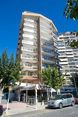 Apartamentos Amalia by Mc Hotels near 'T Jordaantje