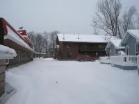 Sunset Inn Hotels in der Nähe von Algonquin Provincial Park