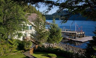 1. 워터폴 리조트..