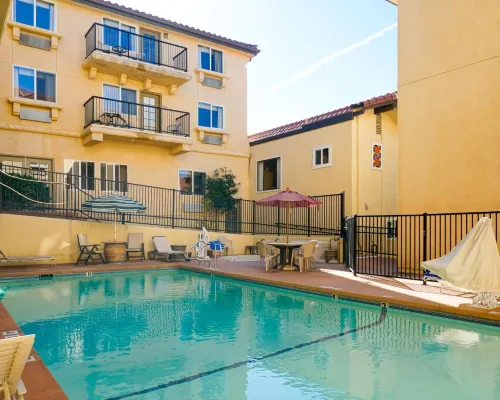 Lamplighter Inn & Suites Leisure & Recreation Photos