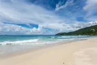 Sebastian's on the Beach Hotel - Beach