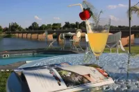 Belurana River Manor - Pools