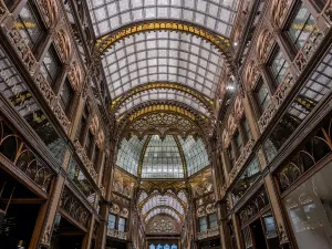 布達佩斯巴黎庭院酒店-凱悦甄選