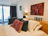 Casa Relogio de Sol Hotels in Cambres