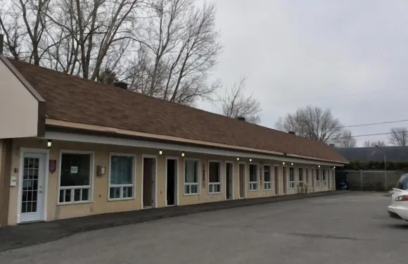 奧伯格杜拉波強旅館