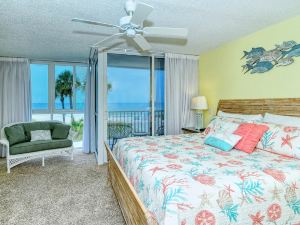 LaPlaya 105B-Relax on the balcony and watch the dolphins swim by and the pelicans dive!