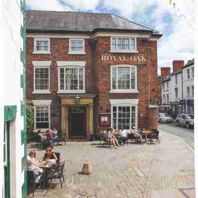 The Royal Oak Hotel, Welshpool, Mid Wales Hotel Exterior