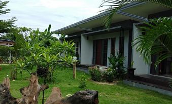 The Niran Guest House