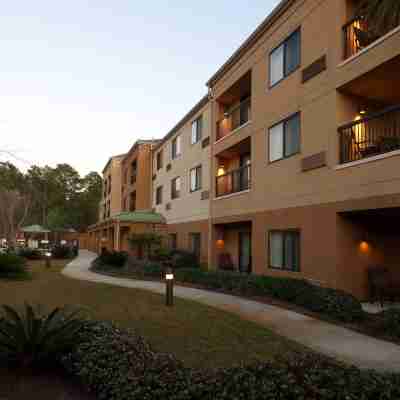 Courtyard Valdosta Hotel Exterior