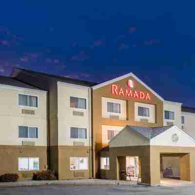 Ramada by Wyndham Coeur d'Alene Hotel Exterior