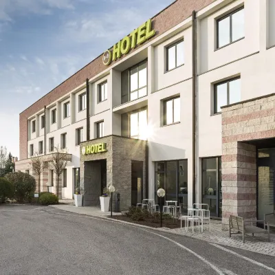 B&B Hotel Mantova Hotels near Old Town