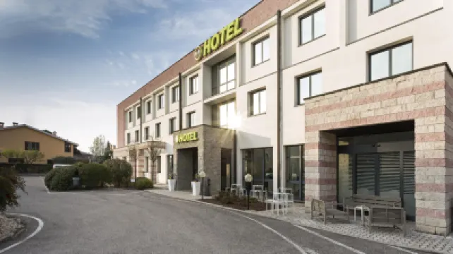 B&B ホテル マントヴァ のホテル