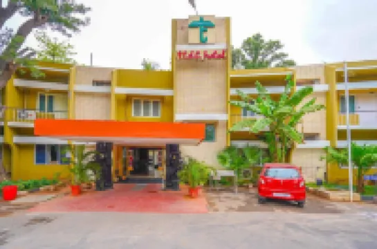 Hotel Tamilnadu - Coimbatore Hotels near Gandhipuram Town Bus Stand