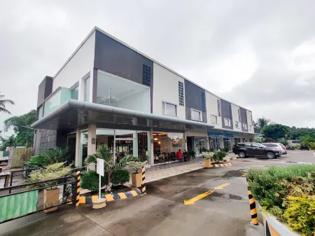 Altori Park Hotel Отели рядом с достопримечательностью «Tropicana Beach Resort»