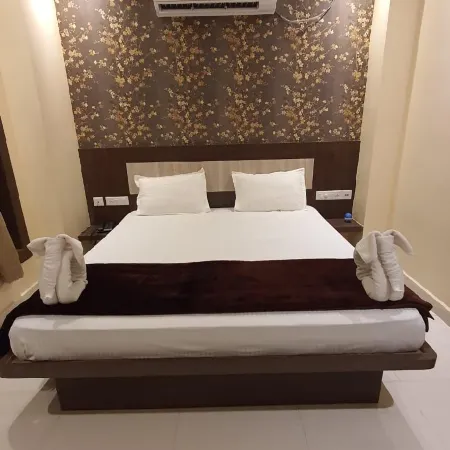 Hotel Home Town