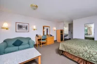 Canadas Best Value Inn Valemount Hotels in Valemount
