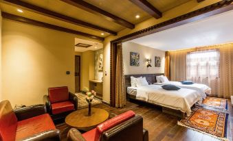 Xiangge Huangfu Holiday Hotel