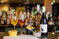 The Bell Inn Hotel - bar