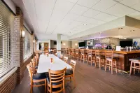 Best Western Grand Victorian Inn - bar