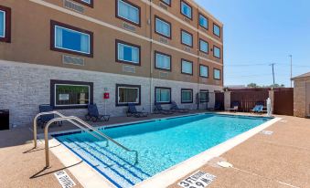 Best Western Plus Arlington North Hotel Suites