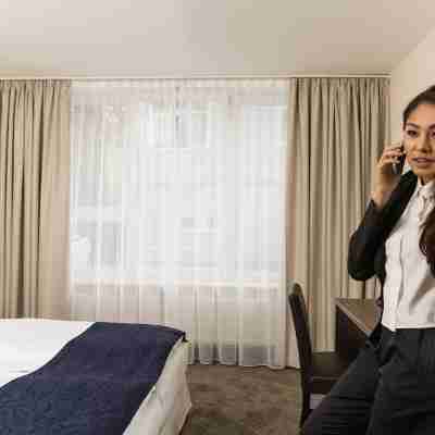 Best Western Plus Atrium Hotel Rooms