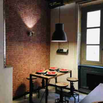 Dify Loft - Place des Terreaux Dining/Meeting Rooms