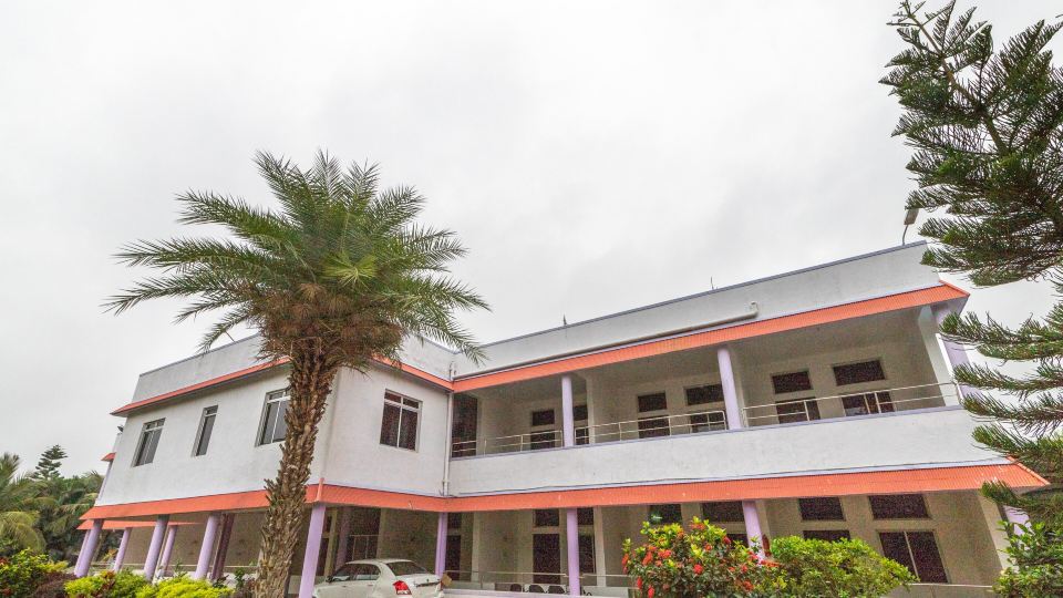 OYO 63910 Debut Hotels and Resorts