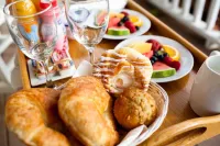 Seven Oaks Bed & Breakfast Hotels in Lake Geneva