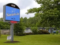 Skaneateles Inn on 20 Hotels in Cayuga County