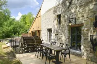 Moulin des Templiers Hôtel & Spa فنادق في Vezelay