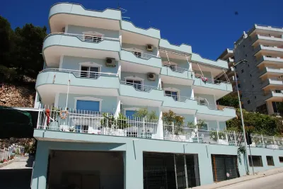 Bebi Hotel and Apartments