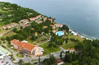 Bioenergy Resort Salinera Apartments - parking