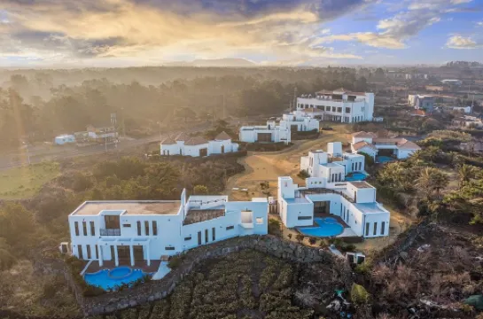 リベンティア ホテル & プール ヴィラ