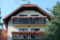 Apartment House Koprivnik Hotels in Boharina