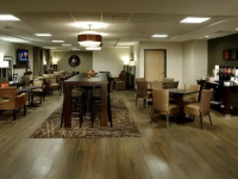 Hampton Inn Portage Hotels in Portage