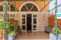 Mon-Repo Suites Hotels in Agia Pelagia Chlomou