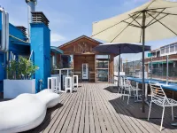 فندق أكتا أزول برشلونة Hotels near لاس اريناس