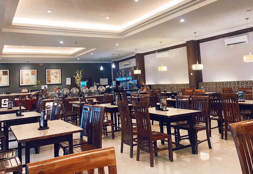 2. Hotel Ga..