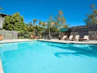 Holiday Inn Express & Suites CARPINTERIA by IHG - Pools