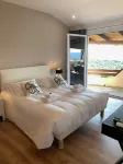 Swim Lodge Hotel Porto Vecchio Piscine privée ou Jacuzzi privé Hôtels à proximité de : Chapelle de la Sainte Vierge - Capedda di a Santa Vergine