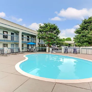 Baymont by Wyndham Murfreesboro