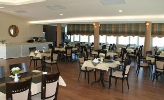 Pak Otel