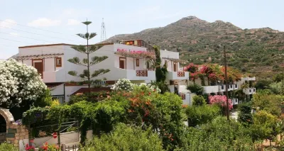 Armonia Hotel Hotels near Katerina's Palette