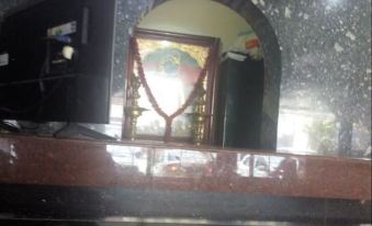 Krishna Tourist Home - Housity